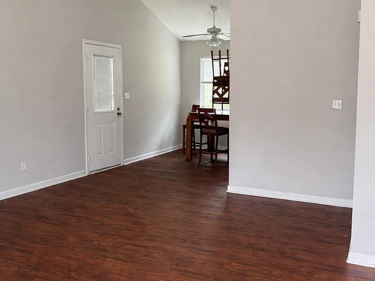 4386 Thrasher Cir — Photo 10