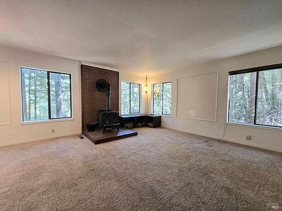4th image of 24861 Ridge Road