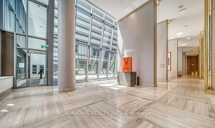3 bed, $4,380 — Photo 4