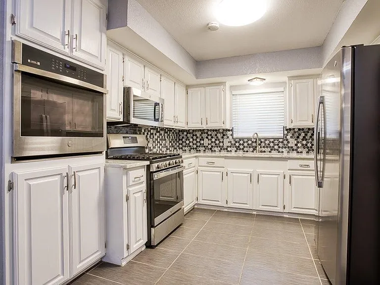 10733 Timbergrove Ln — Photo 8