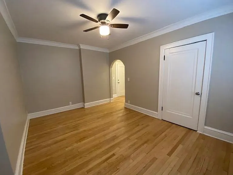 3532 N Oakland Ave #4 — Photo 2