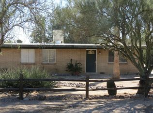 1101 W Wilkenson Dr, Tucson, AZ 85704
