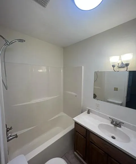 12 Lumpkin Dr #2 — Photo 14