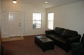 5th image of 612 Boca Chica Dr