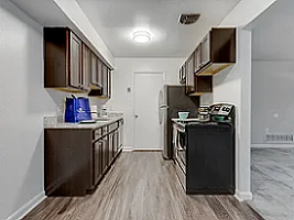 Catons Villas North Townhomes — Photo 8