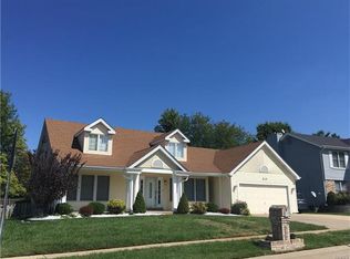 849 Sprinters Row Dr, Florissant, MO