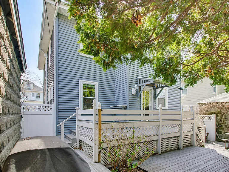 181 Chiswick Rd — Photo 15
