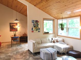 2710 University Dr, Lawrence, KS 66049