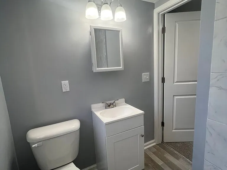 2218D Murchison Rd — Photo 9