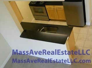 40 Middlesex Tpke, Bedford, MA 01730