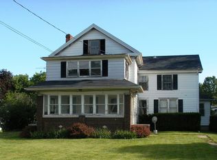 204 Madison St, Malta, IL 60150