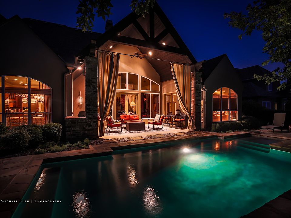 1st image of 6704 Hillier Ct