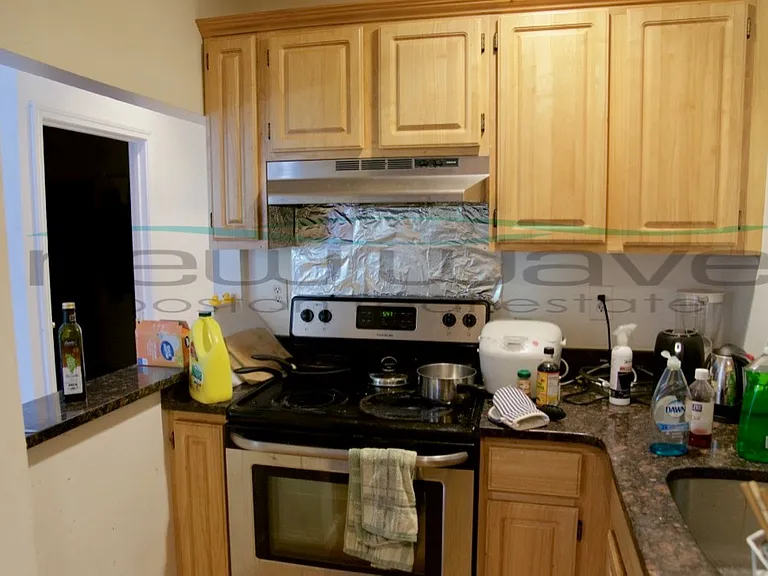 620 Columbus Ave #3 — Photo 8