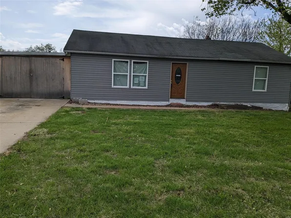 1268 Olive Rd, New Haven, MO 63068