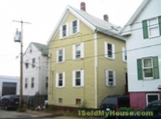 117 Pleasant St, Gloucester, MA 01930