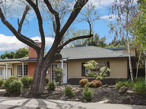 2364 De Ovan Ave, Stockton, CA 95204