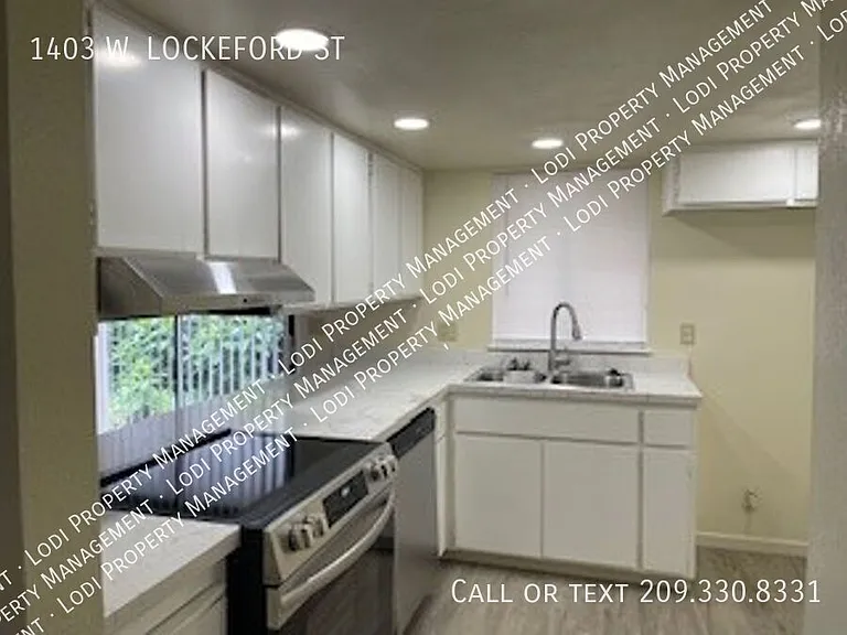1403 W Lockeford St — Photo 46