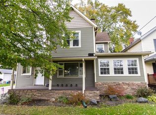 419 3rd St, Fairport Harbor, OH 44077