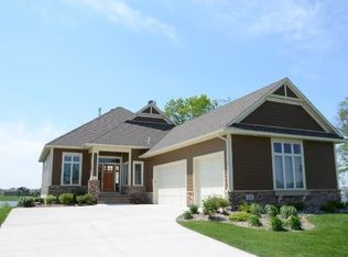 3248 122nd Ave NE, Blaine, MN 55449