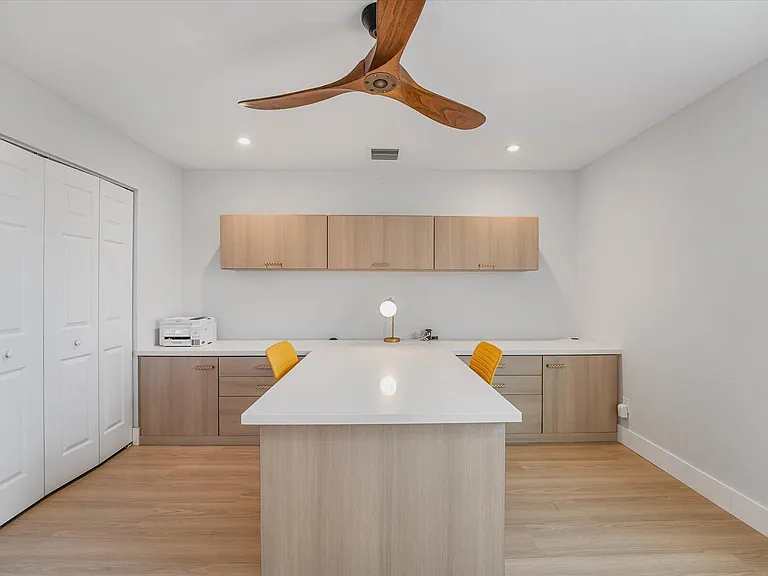 10731 Ivanhoe Ln — Photo 27