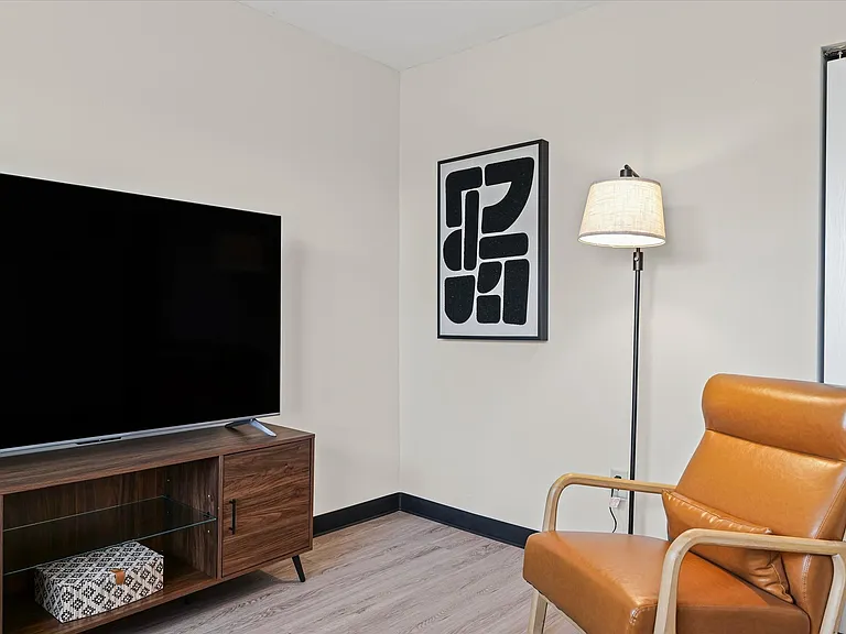 202 Nicholas Dr #B — Photo 14