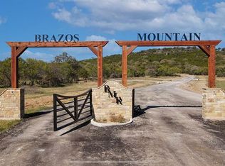 106 Wooded Acres Dr, Mineral Wells, TX 76067