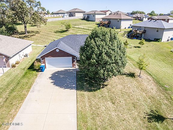 5th image of 1729 London Way