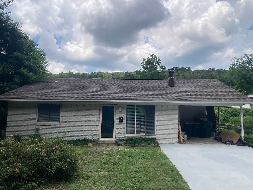 128 Glen Dr - Property Image