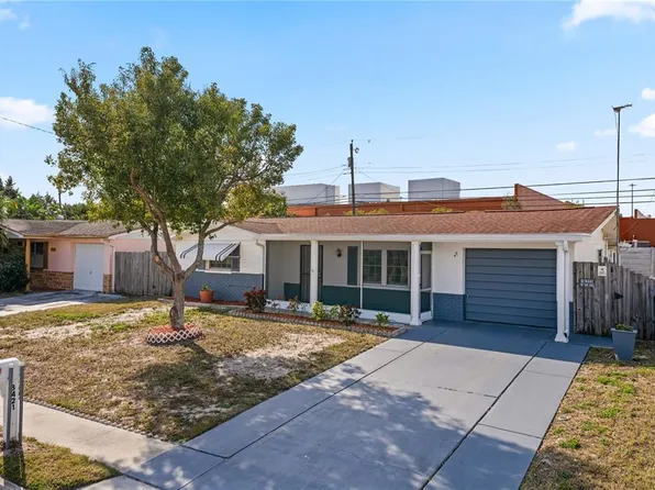 3421 Cantrell St, Holiday, FL 34690