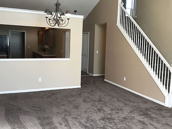 5th image of 6146 Lone Oak Cir #1