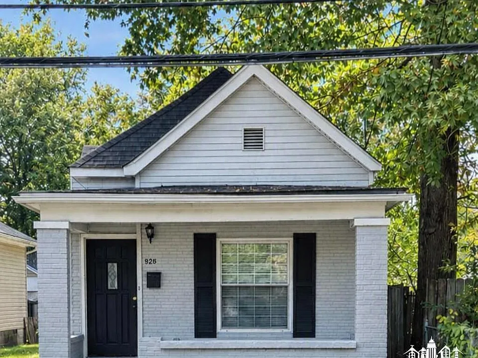 926 Winkler Ave