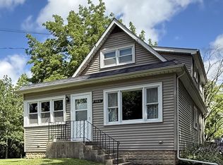 3314 93rd St, Pleasant Prairie, WI 53158