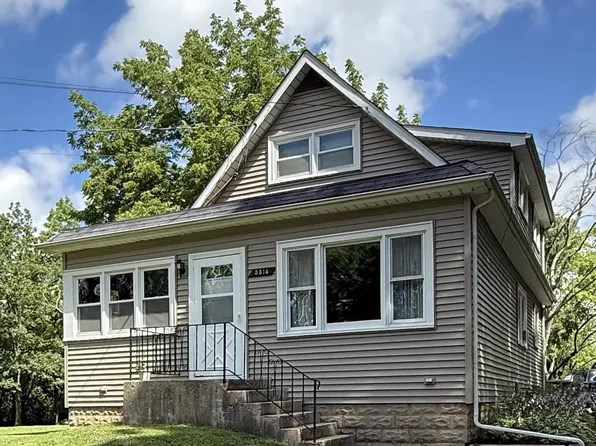 3314 93rd STREET, Pleasant Prairie, WI 53158