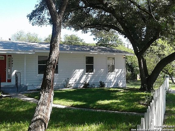 2nd image of 1241 Shadwell Dr