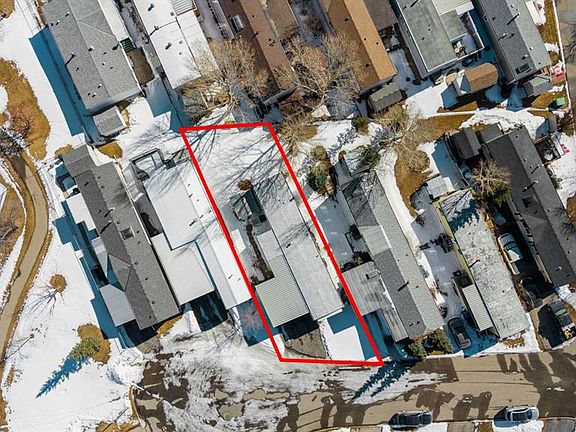 2nd image of 99 Arbour Lake Rd NW #70