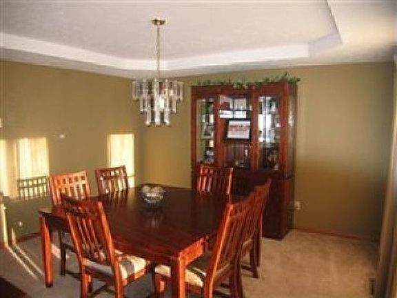5th image of 189 E Oakmont Way