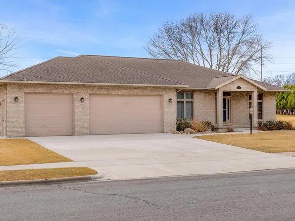 1902 Evenson DRIVE, Onalaska, WI 54650