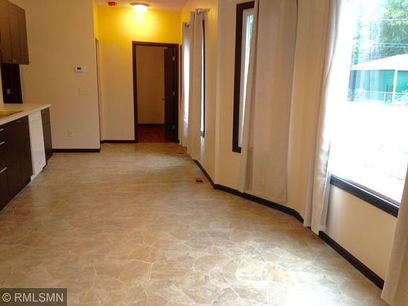 5th image of 2209 Taylor St NE #2209