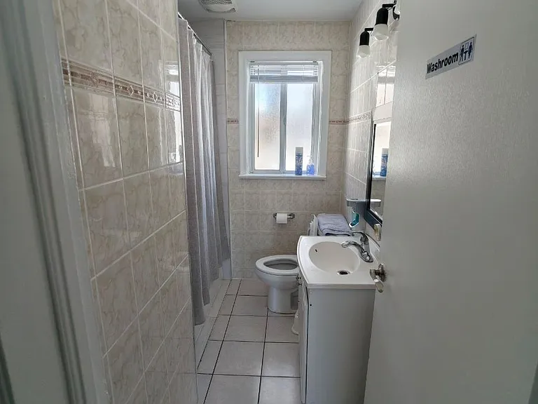 1785 Victoria Park Ave — Photo 8