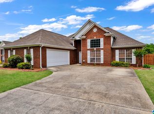 126 Berkshire Manor Cir, Alabaster, AL 35007
