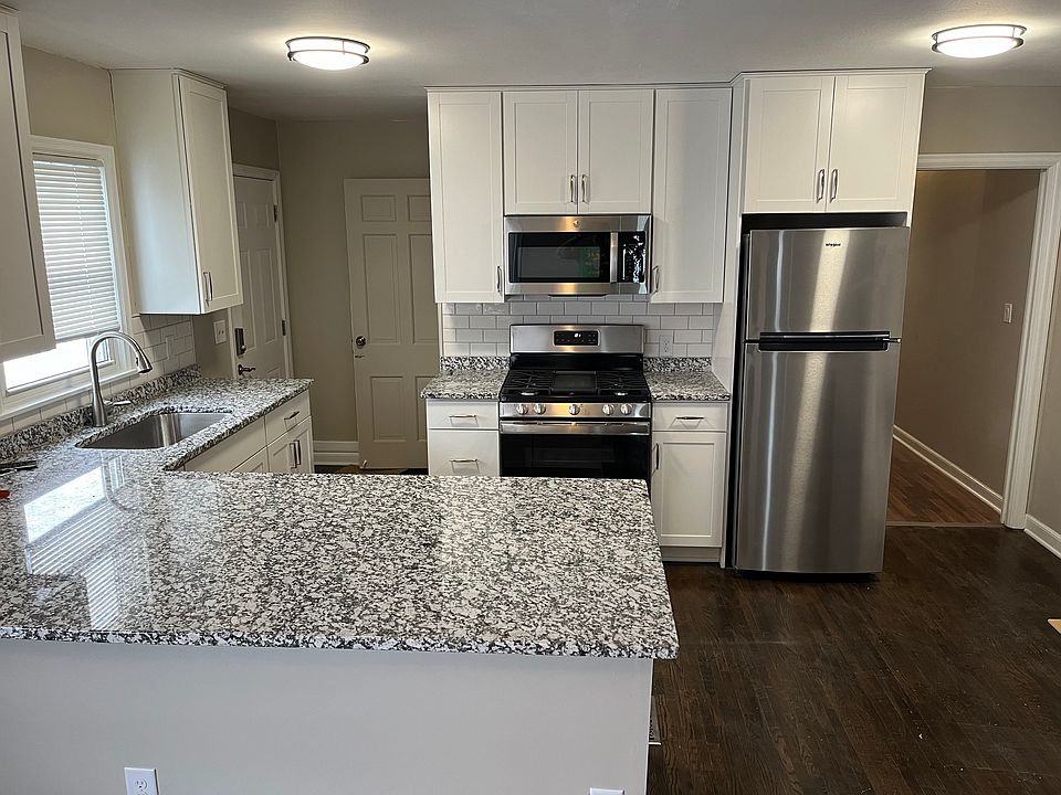 1st image of 1205 Oxford St #1205