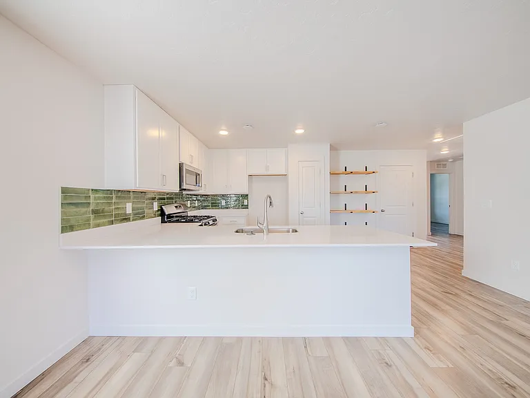 3445 E Mossy Branch St — Photo 4