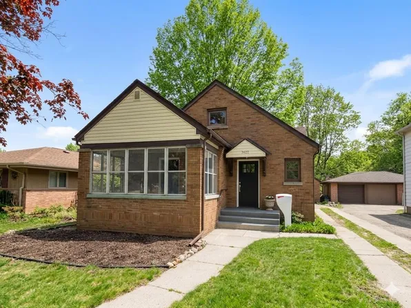 3422 Fremont St, Rockford, IL 61103