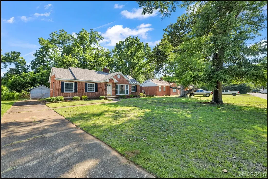 3 bed, 1832 sqft, $1,400 — Photo 3