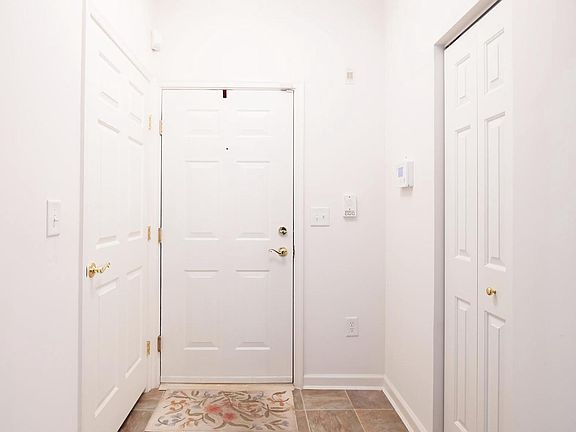 2nd image of 1108D Spalding Dr #88