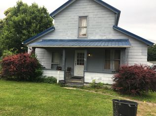 111 Ridge Ave, Crooksville, OH 43731