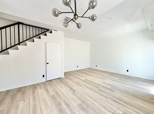 2109 Crenshaw Blvd APT 7, Los Angeles, CA 90016