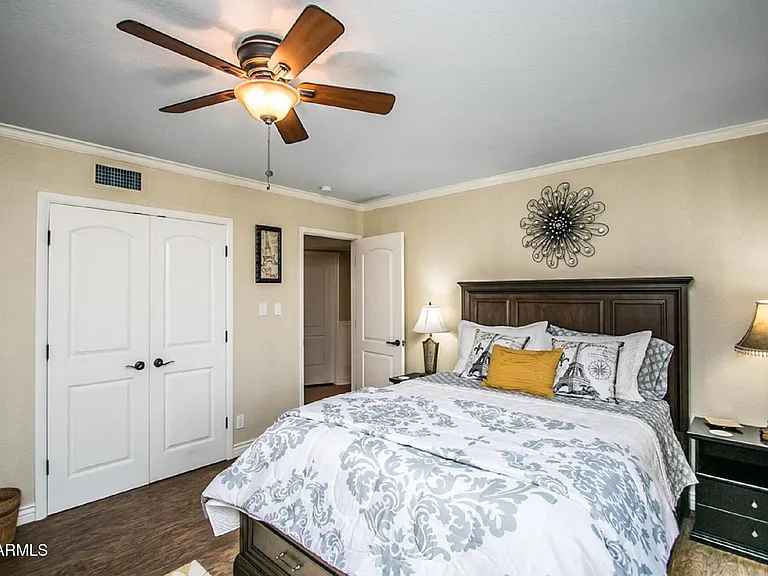 6830 E Wethersfield Rd — Photo 14