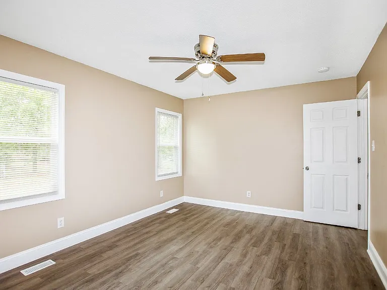4562 Ruby Rd — Photo 11