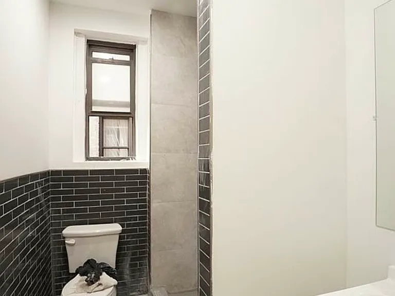 838 Riverside Dr #3A — Photo 7